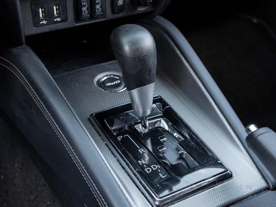 Mitsubishi RVR ES AWC   CPO FINANCE RATES FOR AS LOW AS 0.90% 2024-13