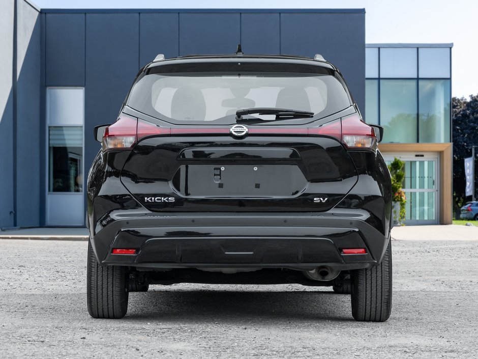 2021 Nissan Kicks SV FWD-5