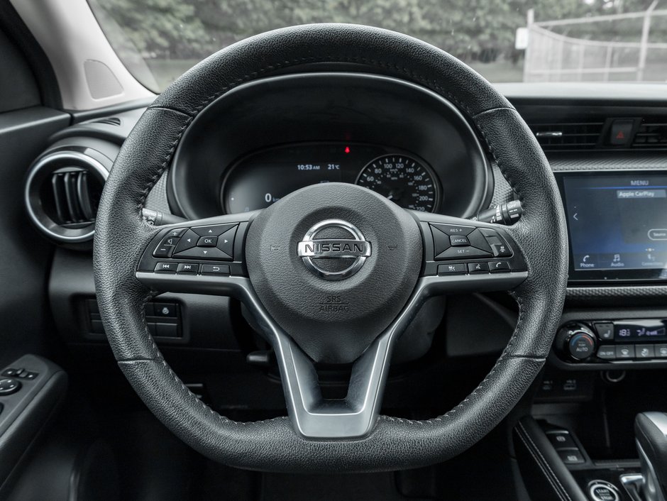 2021 Nissan Kicks SV FWD-7