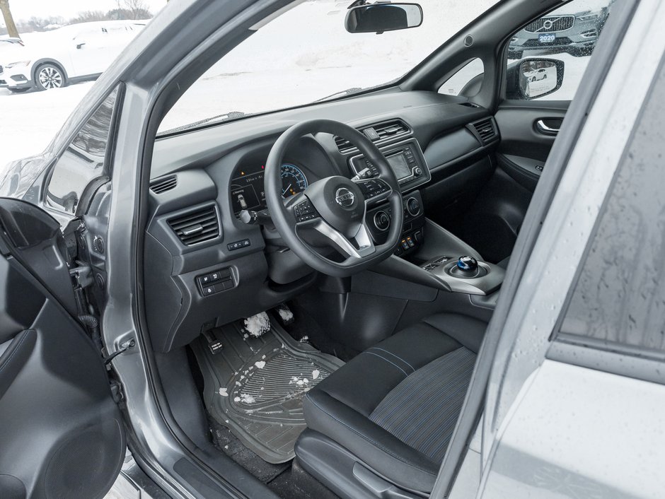 Nissan LEAF S Hatchback   AS IS 2018-7