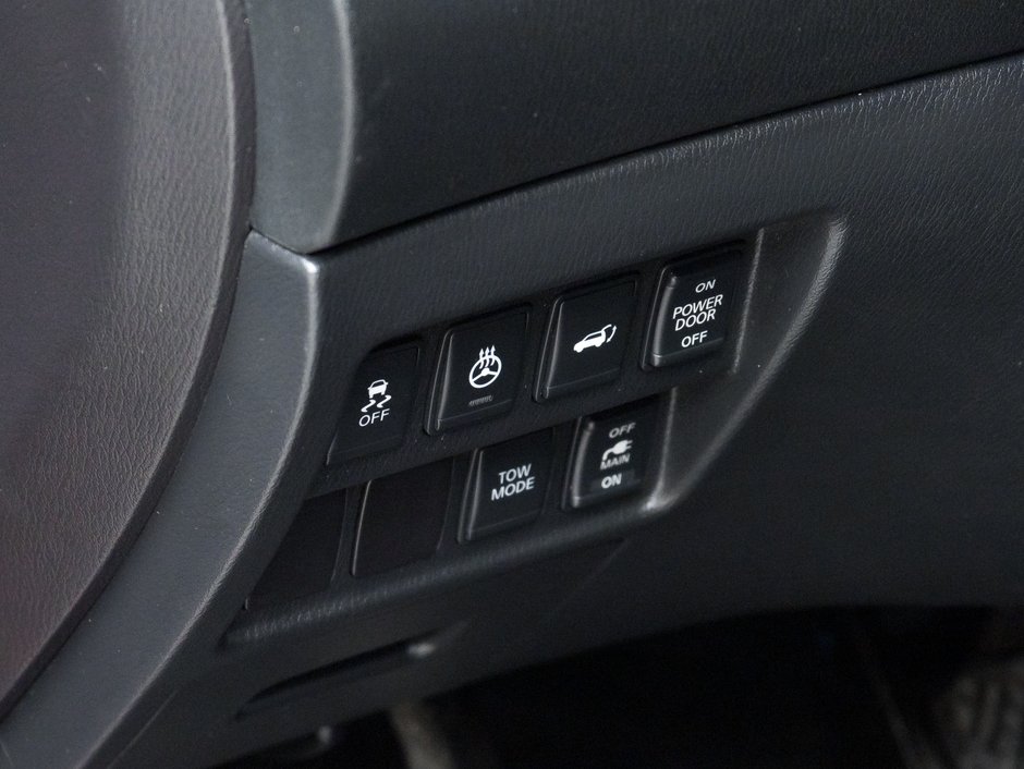2014 Nissan Pathfinder 4WD 4dr SL-13