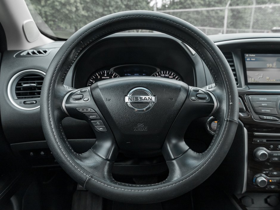 2014 Nissan Pathfinder 4WD 4dr SL-7