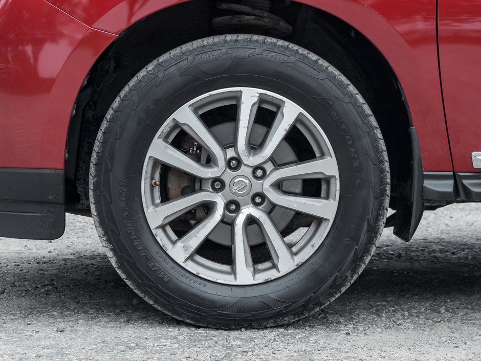 2014 Nissan Pathfinder 4WD 4dr SL-3