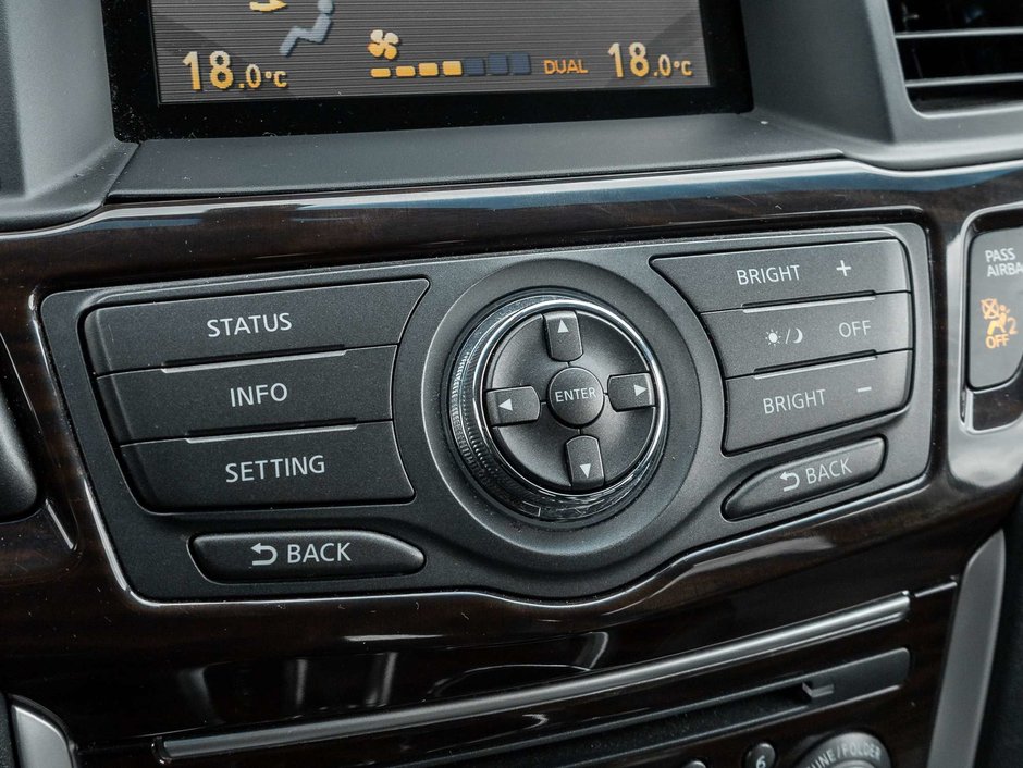 2016 Nissan Pathfinder SL-19