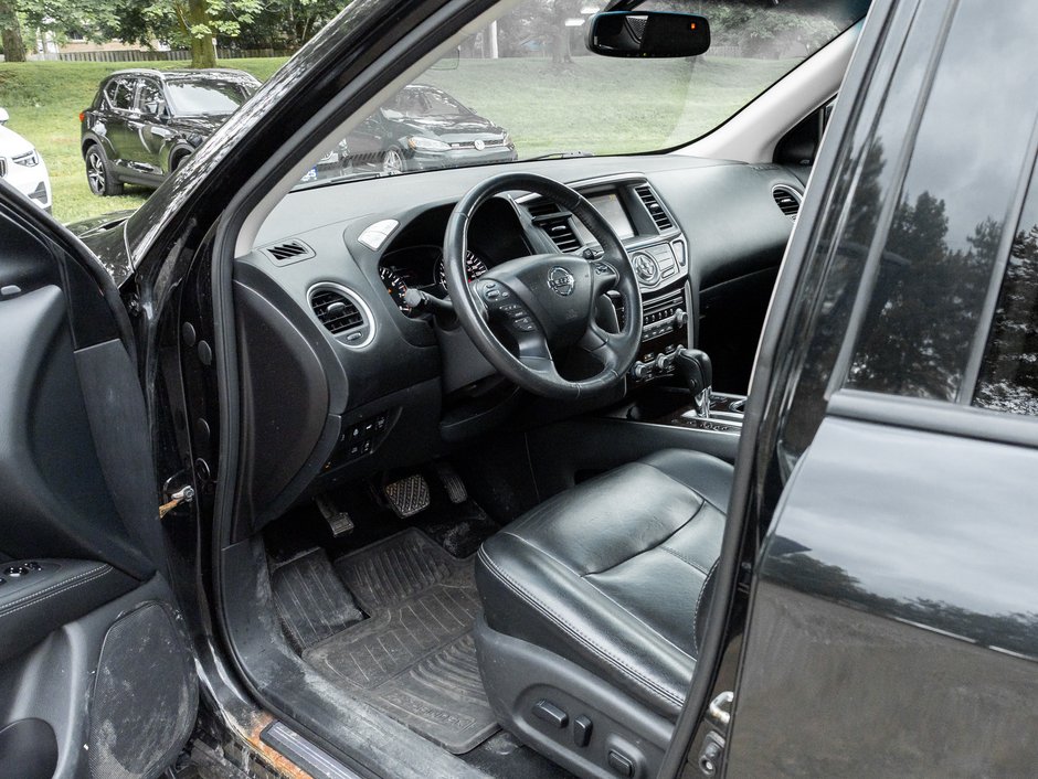 2016 Nissan Pathfinder 4WD 4dr SL   AS IS-6