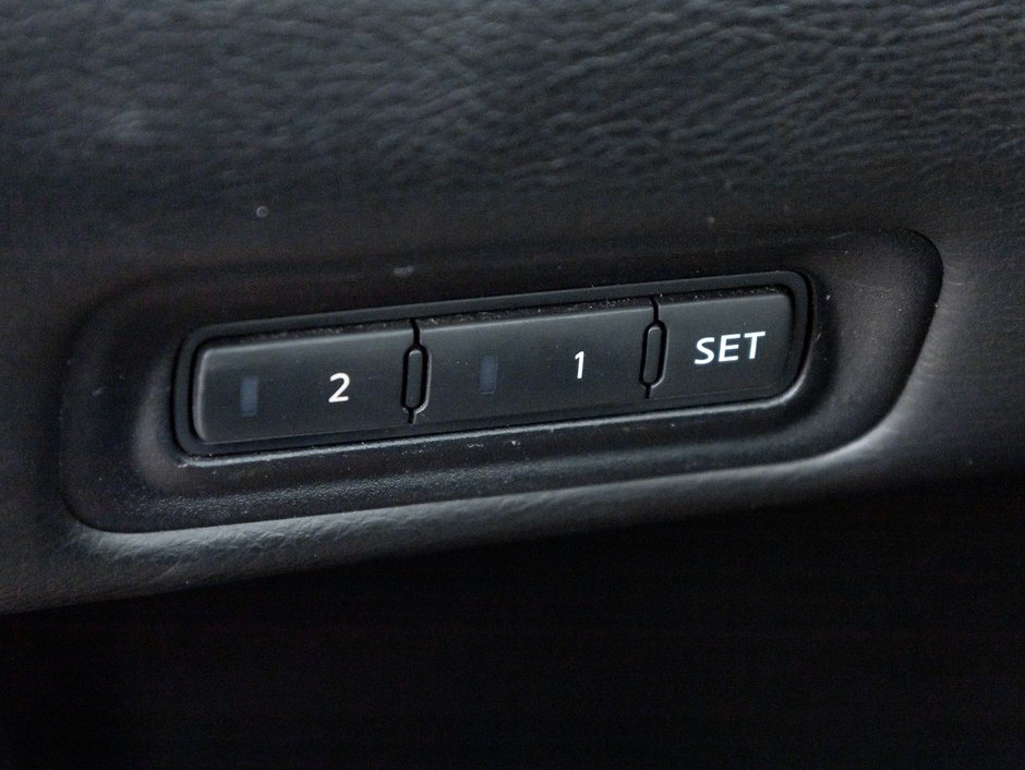 2016 Nissan Pathfinder 4WD 4dr SL   AS IS-12