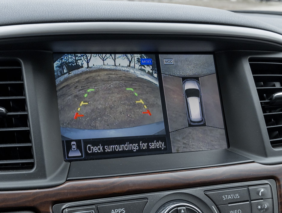 Nissan Pathfinder 4x4 Platinum 2019-10