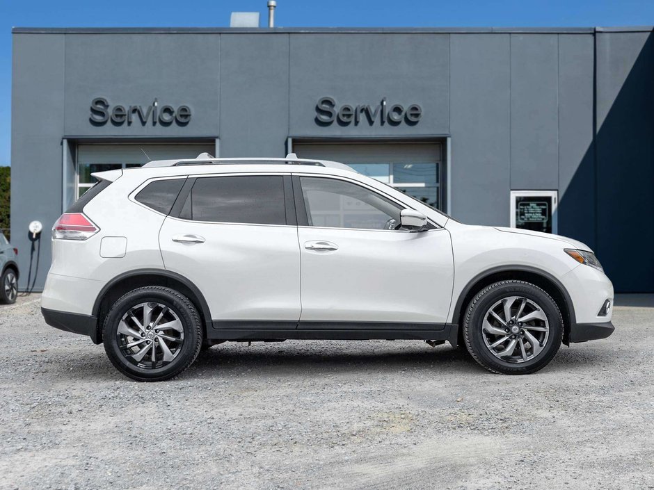 2015 Nissan Rogue SL-4
