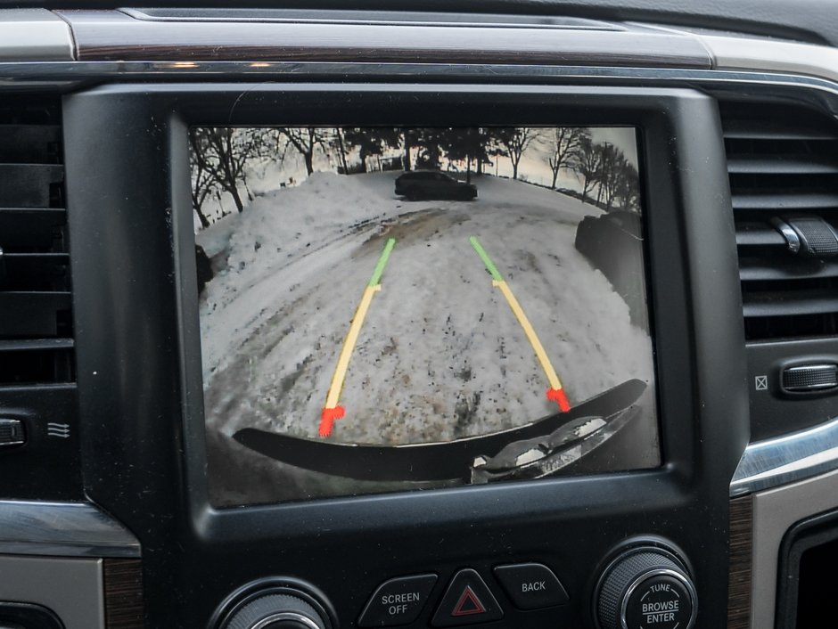 2015 Ram 1500 4WD Crew Cab Laramie ONE OWNER  NO ACIDENTS  AS IS-11