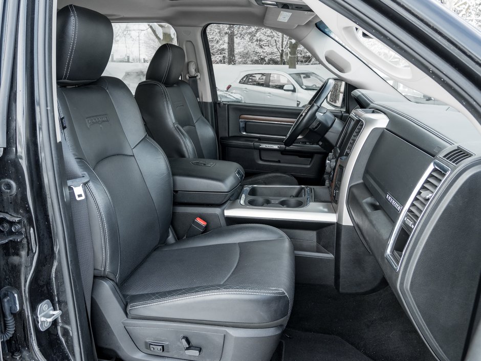 2015 Ram 1500 4WD Crew Cab Laramie ONE OWNER  NO ACIDENTS  AS IS-20