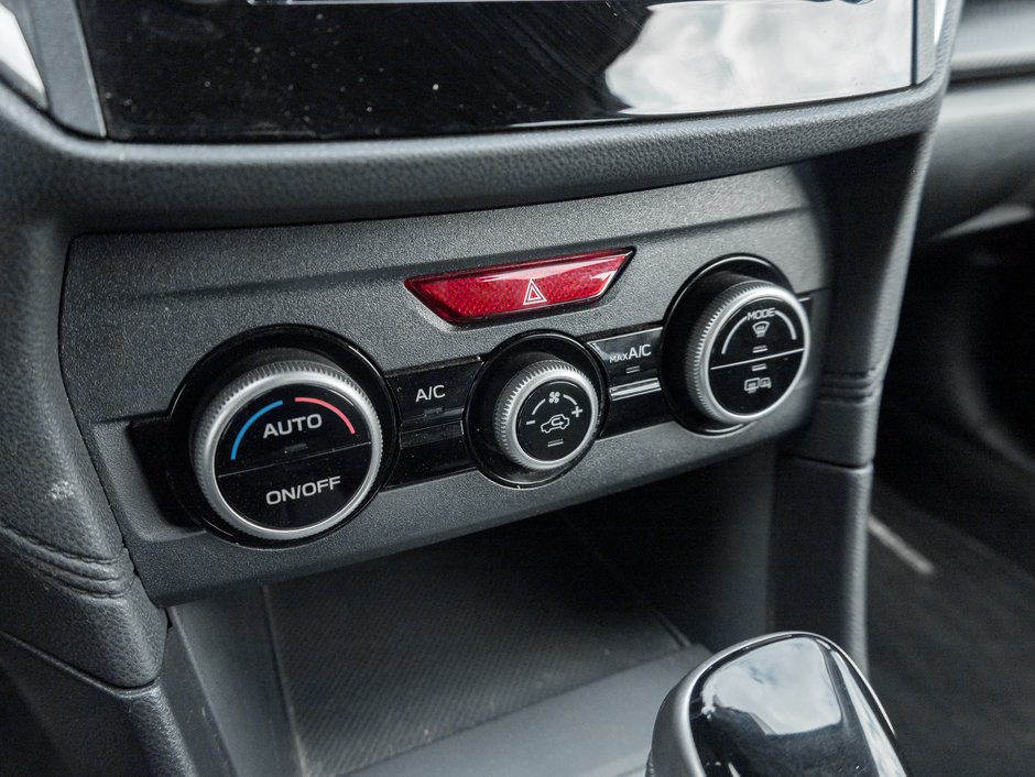 2020 Subaru Crosstrek Touring CVT  TRADE IN  LOW MILEAGE  AWD-15