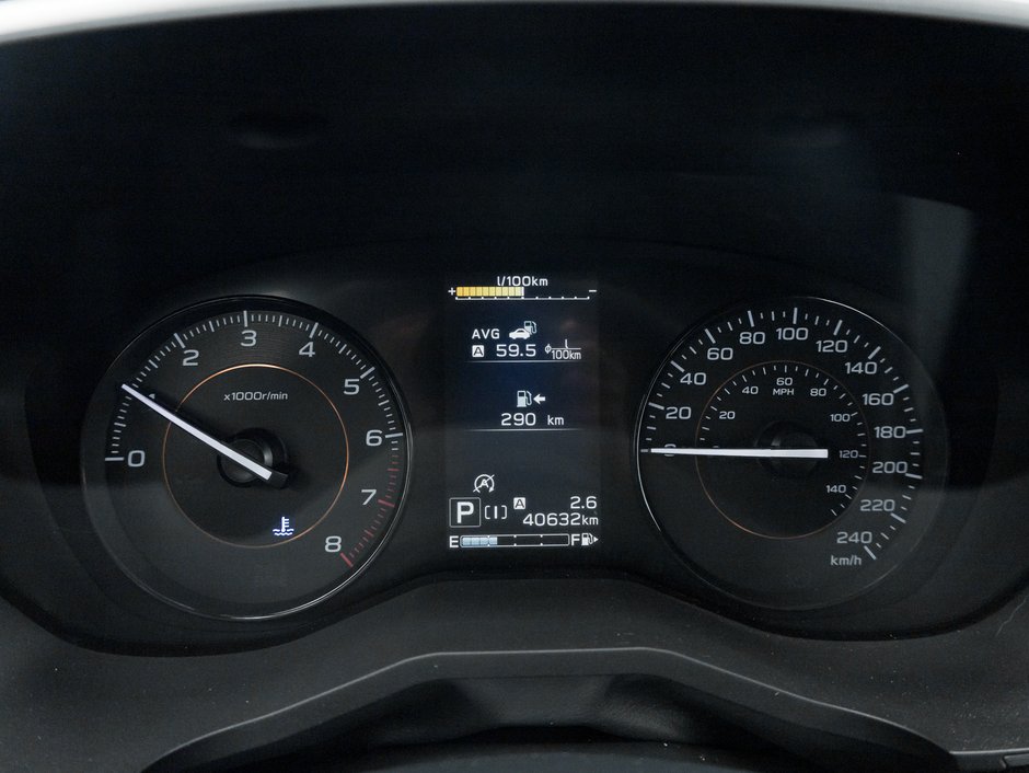 2020 Subaru Crosstrek Touring CVT  TRADE IN  LOW MILEAGE  AWD-8