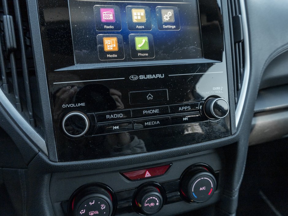 2017 Subaru Impreza 5dr HB Convenience  AS IS -AS TRADED  LOW KM-15