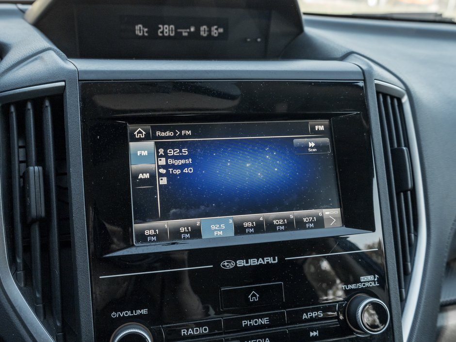 2017 Subaru Impreza 5dr HB Convenience  AS IS -AS TRADED  LOW KM-16