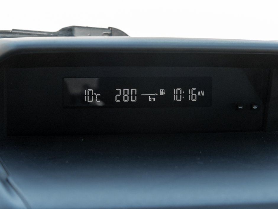 2017 Subaru Impreza 5dr HB Convenience  AS IS -AS TRADED  LOW KM-17