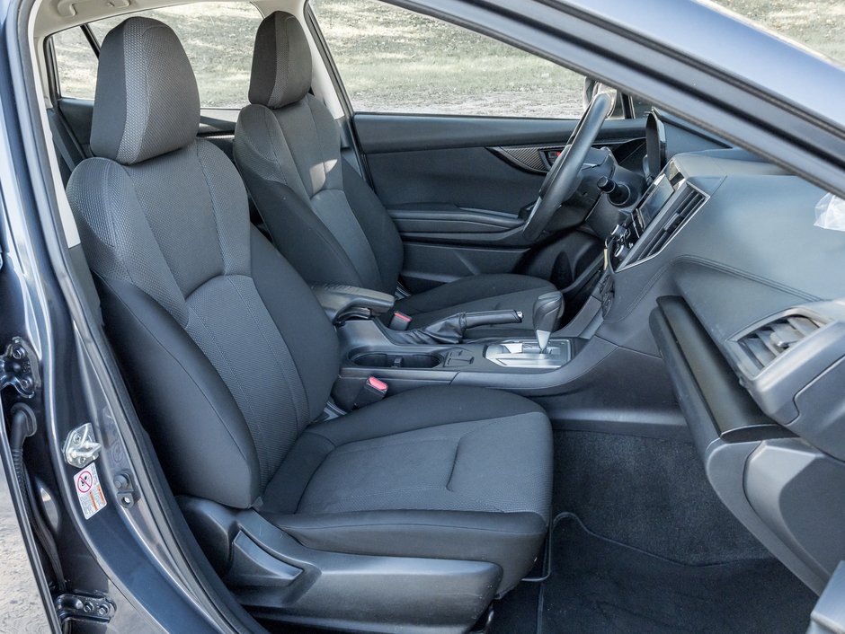 2017 Subaru Impreza 5dr HB Convenience  AS IS -AS TRADED  LOW KM-18