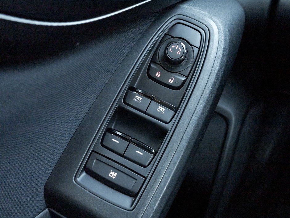 2017 Subaru Impreza 5dr HB Convenience  AS IS -AS TRADED  LOW KM-11