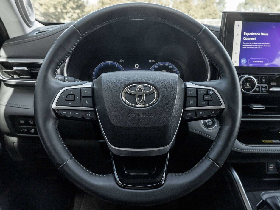 2023 Toyota Highlander LIMITED PLATINUM^Trade In^One Owner^Digital Mirror-7