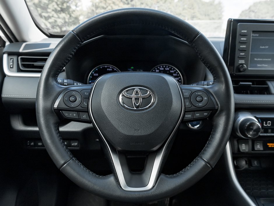 2021 Toyota RAV4 Hybrid XLE AWD SAFETY CERT  NEW BRAKES  TRADE IN-7