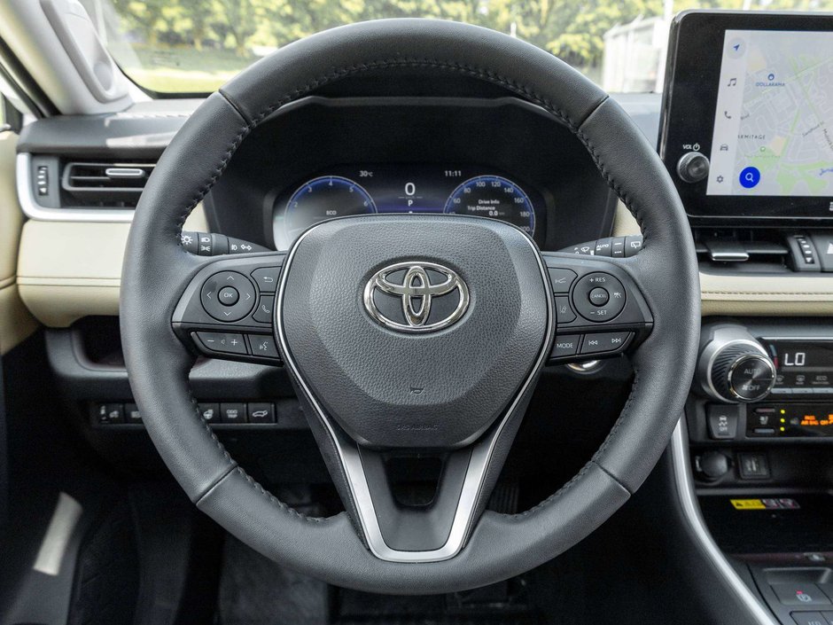 Toyota RAV4 LIMITED  TRADE I   ONE OWNER  LOW KM  NO ACCIDENTS 2024-7