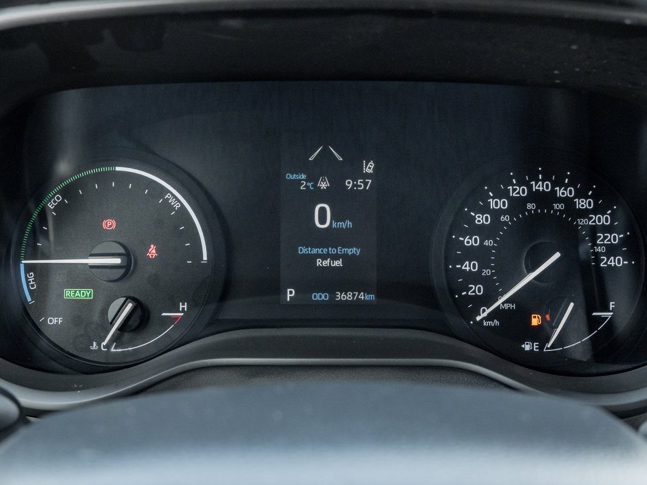 2024 Toyota Sienna LE 8-Passenger FWD  LOW KM FINANCE AS LOW AS 6.29%-10