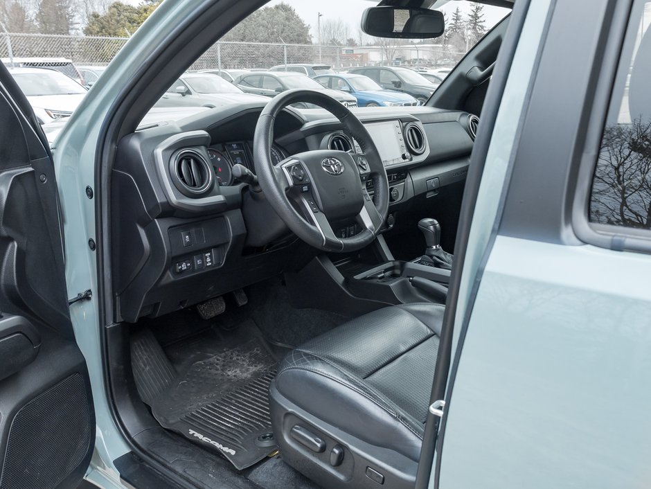 2023 Toyota Tacoma 4x4 Double Cab TRD SPORT PREMIUM LIKE NEW TRADE IN-6