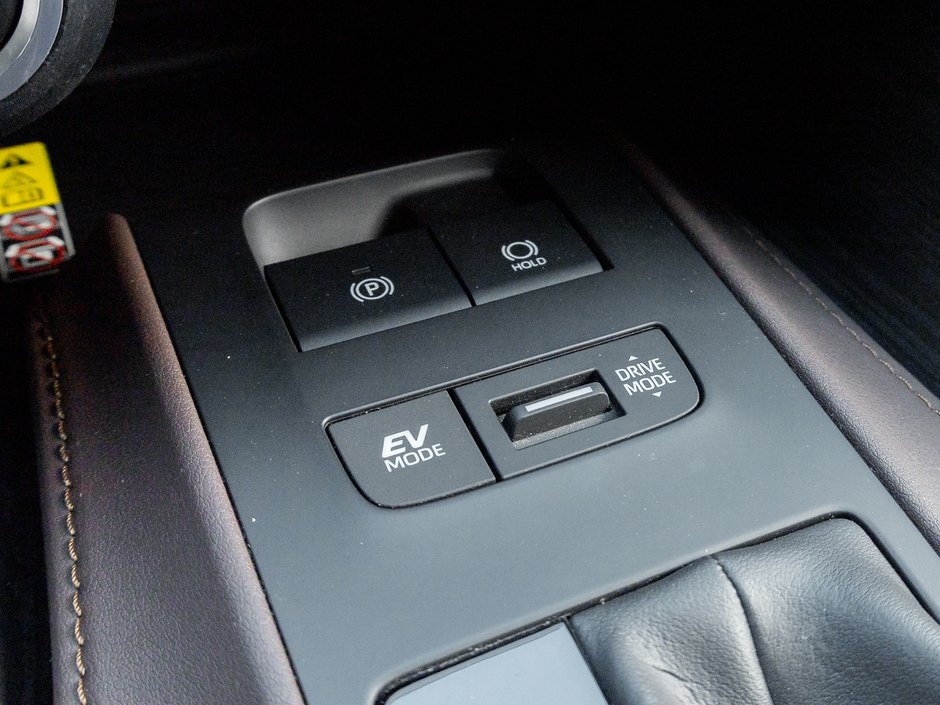 2023 Toyota Venza Limited AWD   AVAILABLE FOR FINANCING-18