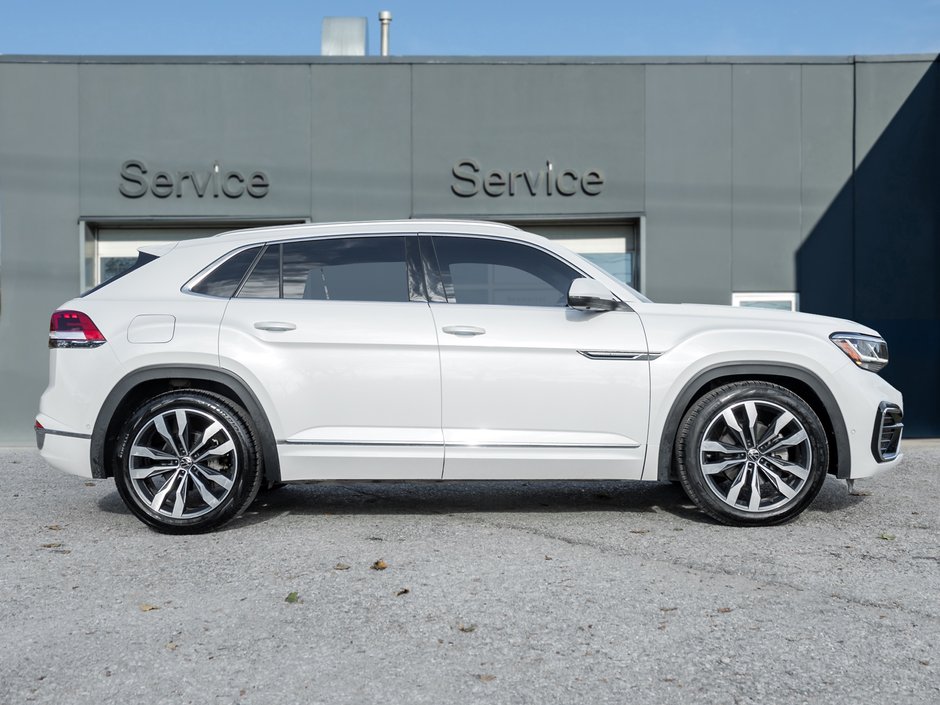 Volkswagen Atlas Cross Sport Execline 3.6 FSI 4MOTION  FENDERS  ONE OWNER  NAVI 2022-4
