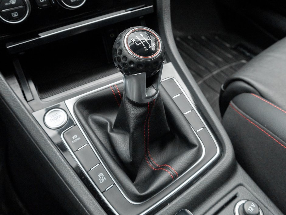2018 Volkswagen Golf GTI Autobahn MANUAL  LOW MILEAGE  TRADE IN-14