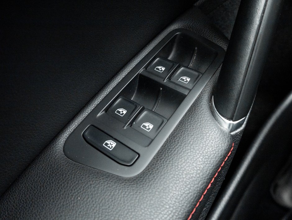 2018 Volkswagen Golf GTI Autobahn MANUAL  LOW MILEAGE  TRADE IN-13