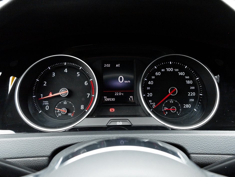 2018 Volkswagen Golf GTI Autobahn MANUAL  LOW MILEAGE  TRADE IN-9