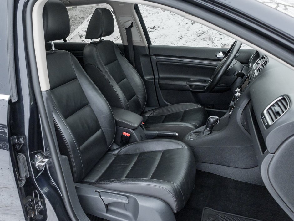 Volkswagen Golf Wagon 4dr TDI DSG Wolfsburg Edition   AS IS 2014-18