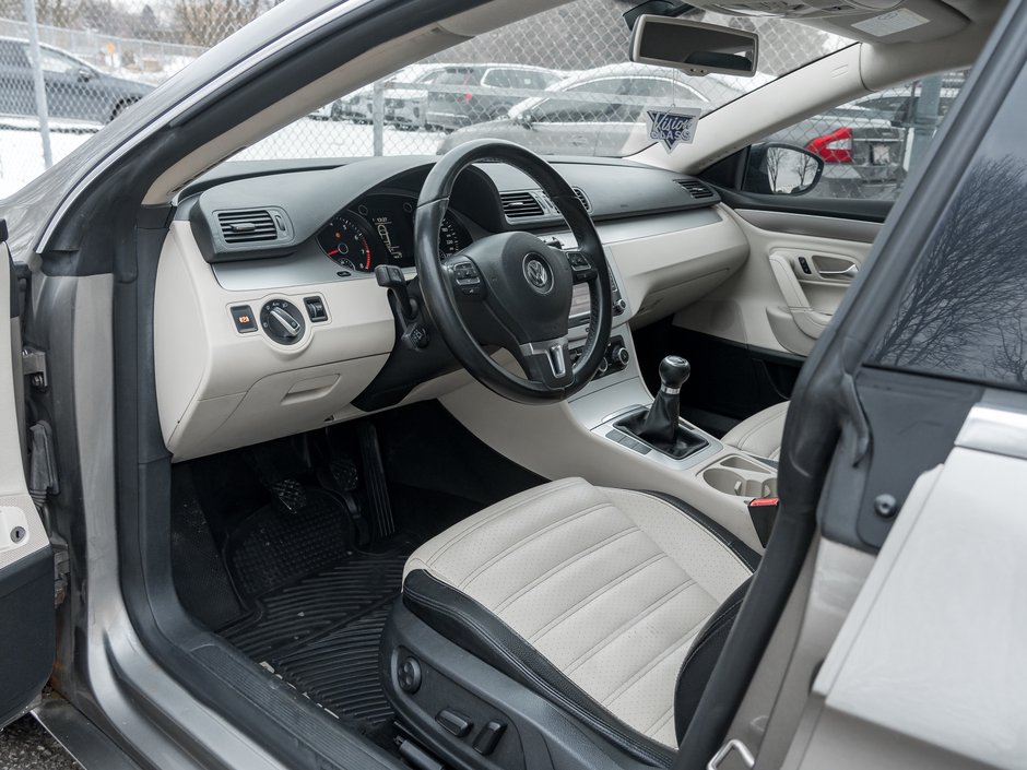 Volkswagen PASSAT CC 4dr Man Sportline   AS IS 2011-6