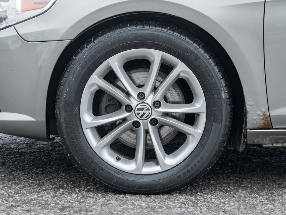 Volkswagen PASSAT CC 4dr Man Sportline   AS IS 2011-3