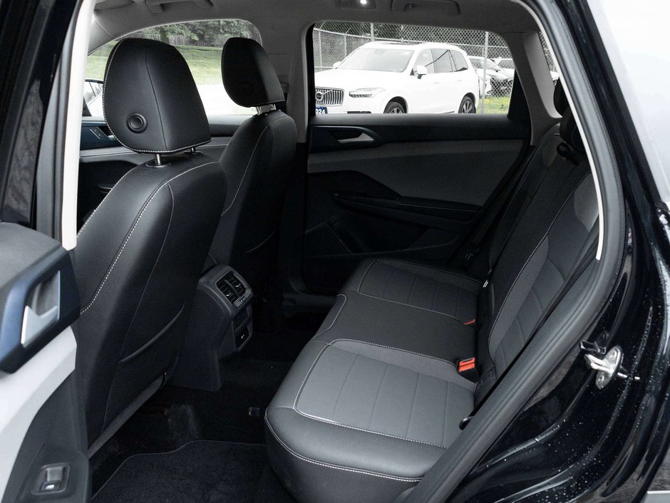 2024 Volkswagen Taos Comfortline-21