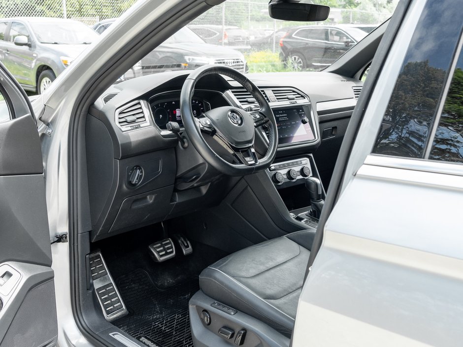 Volkswagen Tiguan Highline 4MOTION  R-LINE  TRADE IN  SAFETY CERT 2020-6