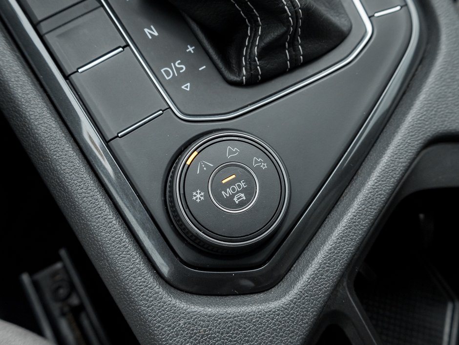 2021 Volkswagen Tiguan Highline 4MOTION-16