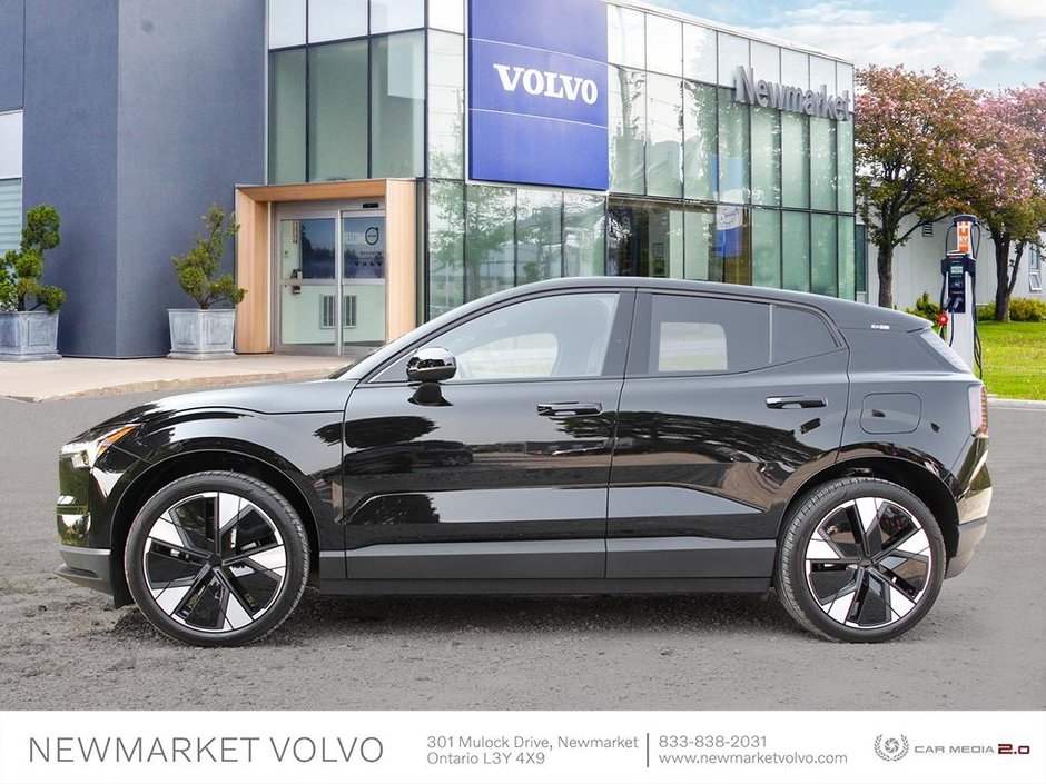 2025 Volvo EX30 Single Motor Extended Range RWD Plus-0
