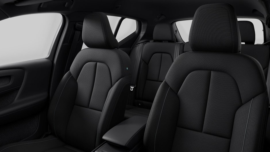 2025 Volvo EX40 Twin Motor AWD Core-9