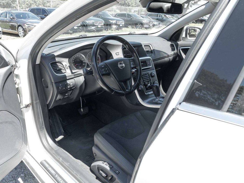 2012 Volvo S60 T5 Level I-6