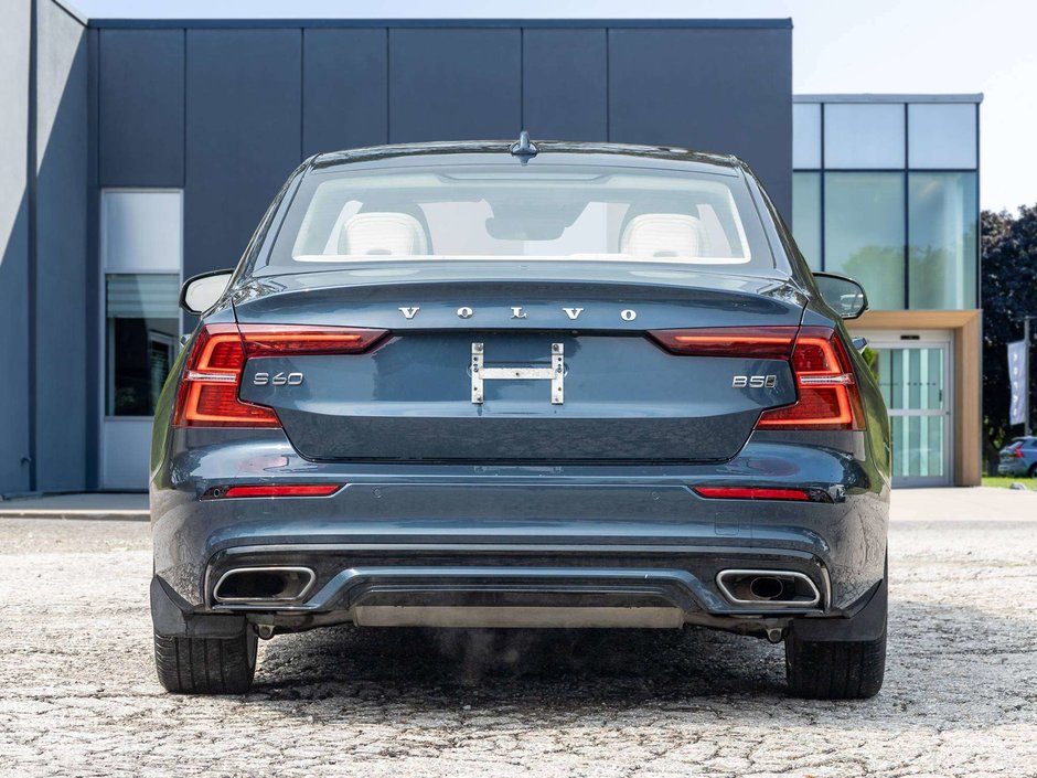 Volvo S60 Momentum 2022-5
