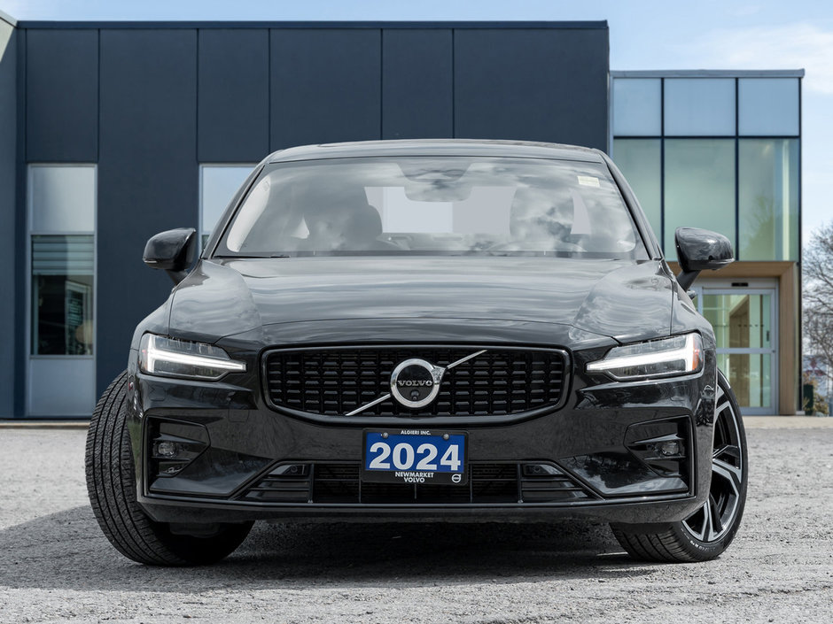 Volvo S60 B5 AWD Plus Dark Theme  HARMAN KARDON  CPO 2024-1