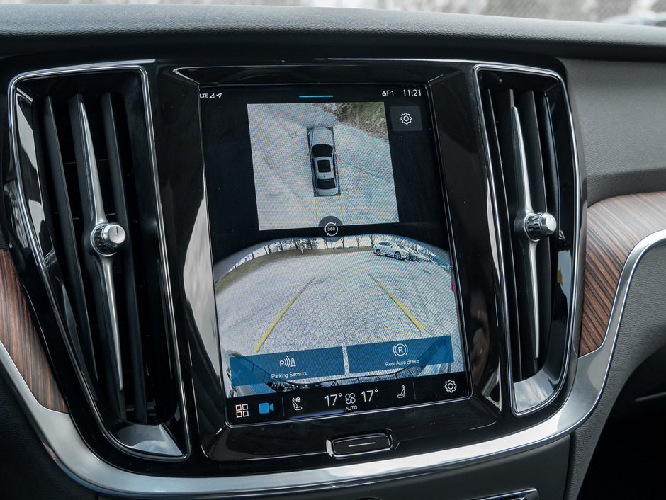 Volvo S60 B5 AWD Plus Dark Theme  HARMAN KARDON  CPO 2024-12