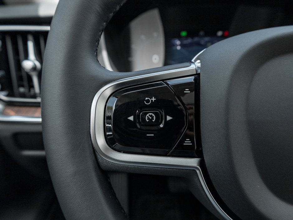 2024 Volvo S60 B5 AWD Plus Dark Theme CPO FINANCE RATE fr 3.49%*-8