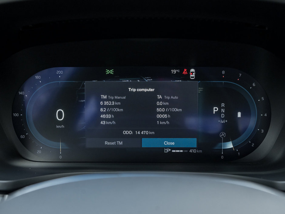 2024 Volvo S60 B5 AWD Plus Dark Theme-9