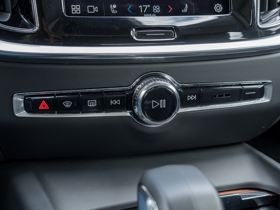 Volvo S60 B5 AWD Plus Dark Theme 2024-16