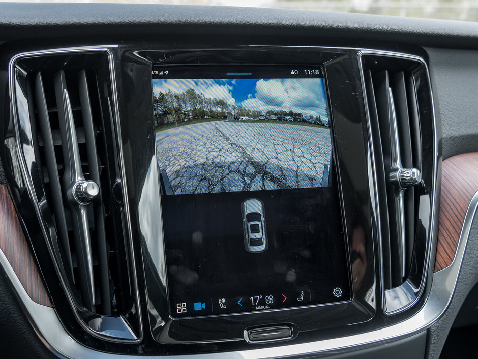 Volvo S60 B5 AWD Plus Dark Theme 2024-12