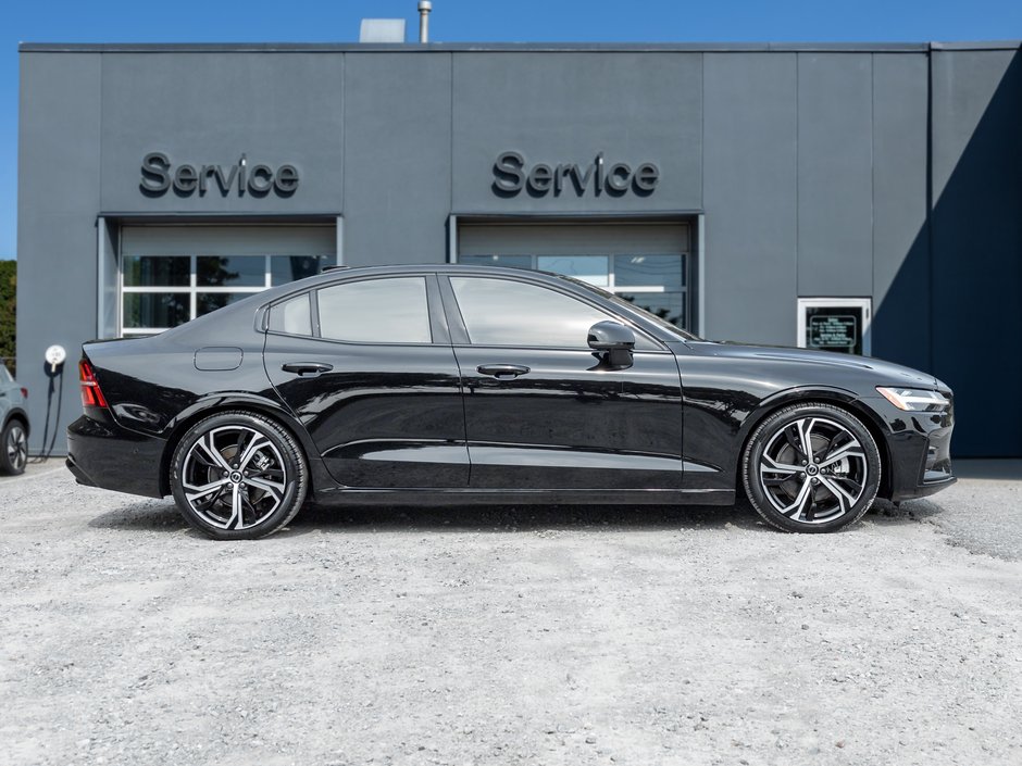 2024 Volvo S60 B5 AWD Plus Dark Theme  CPO  19 ALLOY WHEEL-4