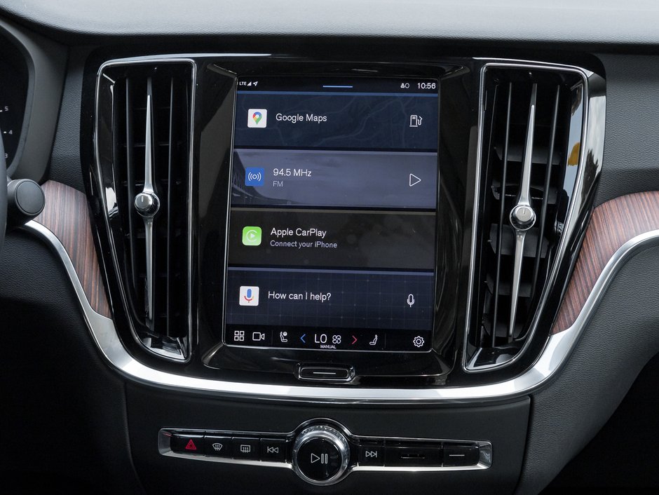 2024 Volvo S60 B5 AWD Plus Dark Theme-27