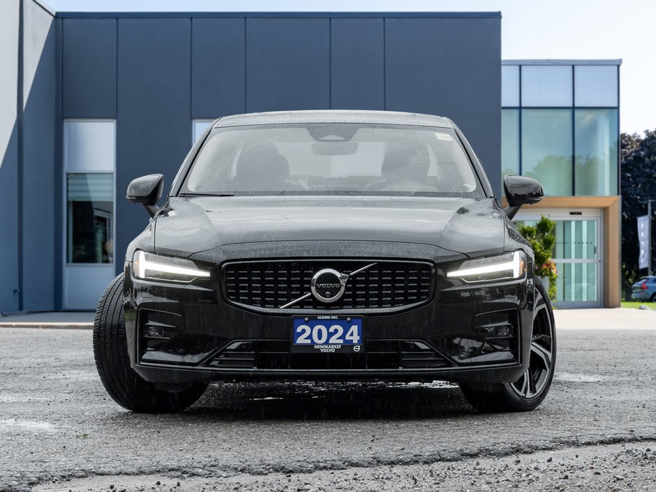 2024 Volvo S60 B5 AWD Plus Dark Theme  19 ALLOY WHEEL  CPO-1